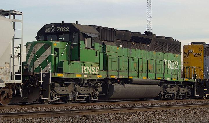 BNSF 7822 - SD40-2.jpg